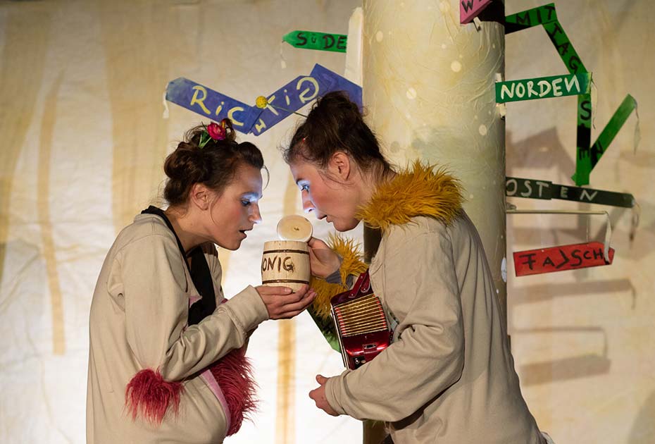 Der Bär, der nicht da war Theater HERZeigen