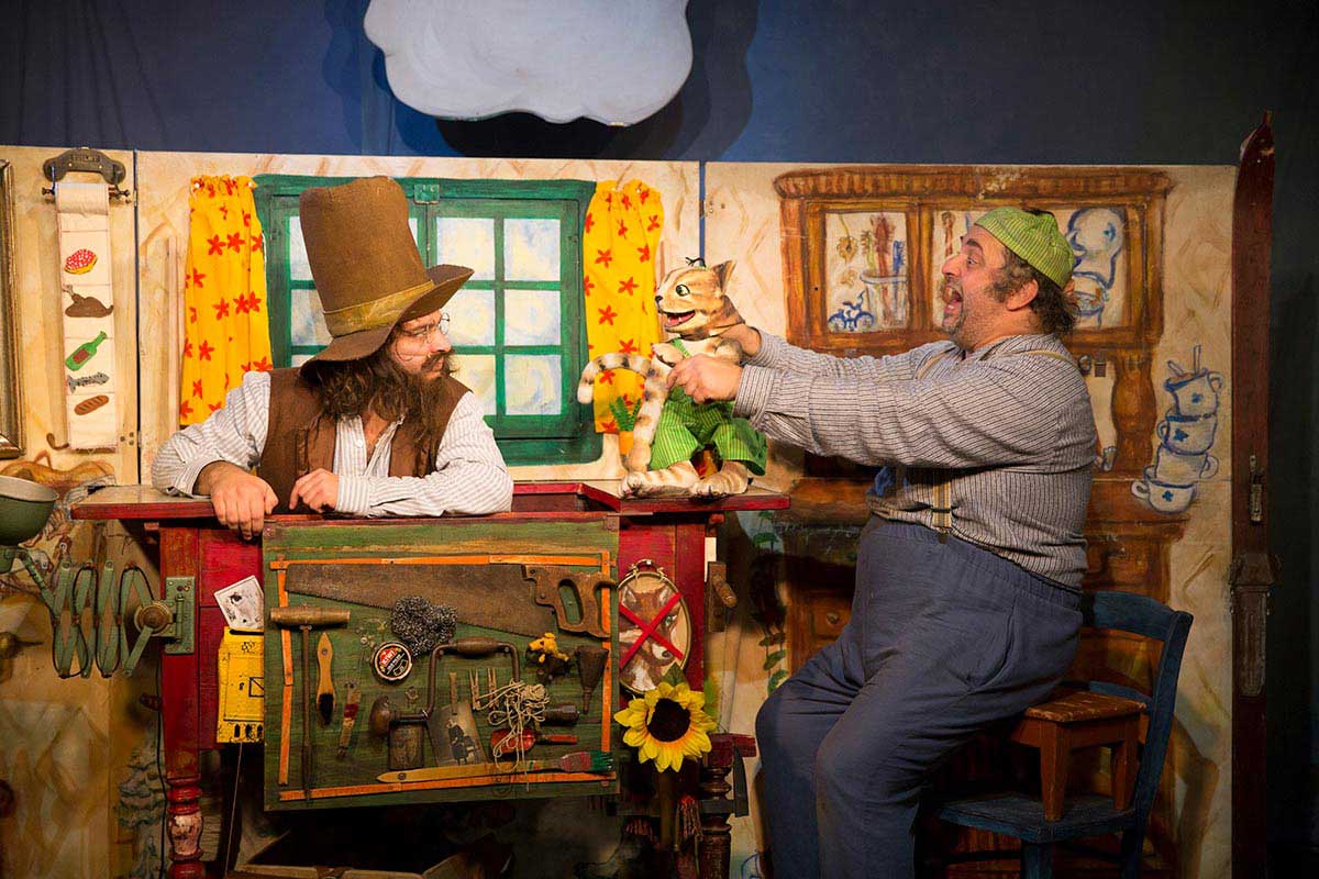 Petterson kriegt Weihnachtsbesuch 